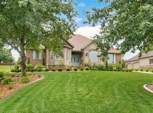 6071 S Overlook Trail, Springfield, MO 65810