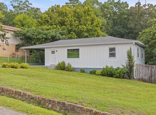 1410 London Ave, Hixson, TN 37343