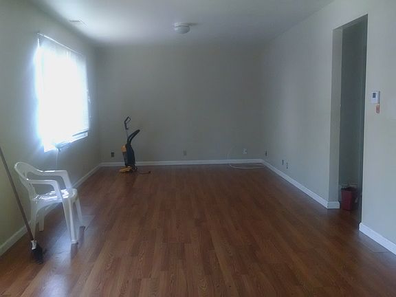 5th image of 30 Sonora Ave