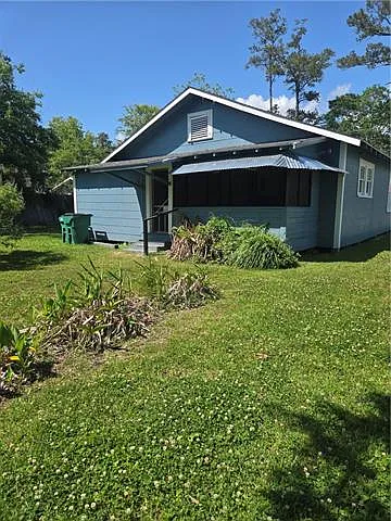 2130 Jefferson St — Photo 9