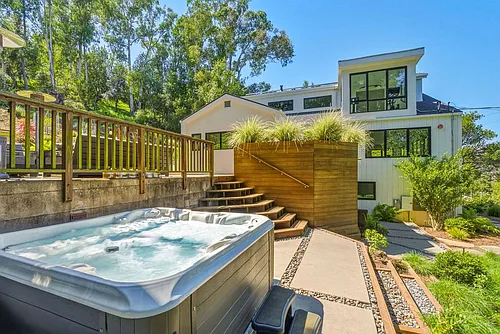 349 Richardson Way Photo 1