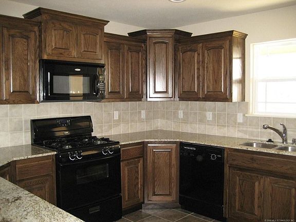 2nd image of 9025 N 157th East Ave