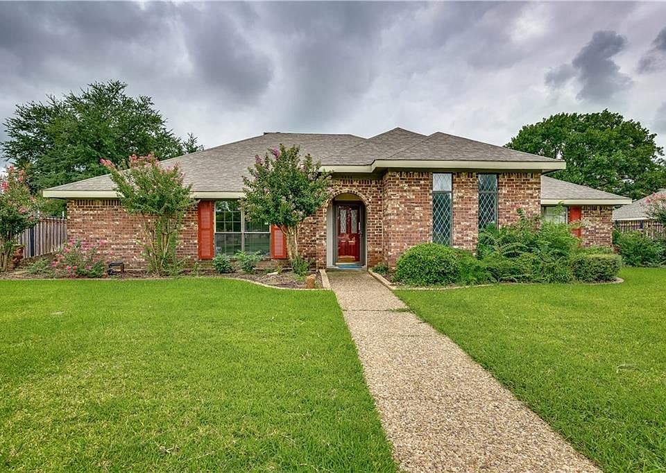 1st image of 3936 Merriman Dr