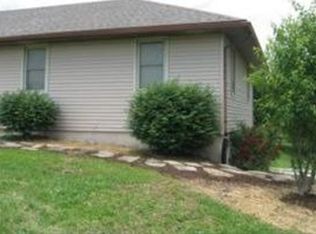 8026 SE Dykes Rd, Holt, MO 64048