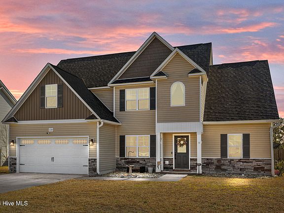 2nd image of 119 Sonia Drive