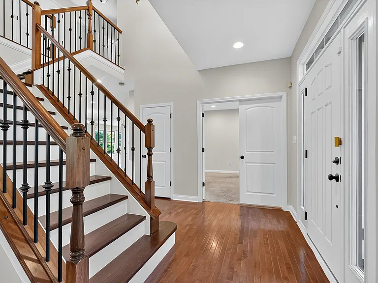 13636 Falcon Way — Photo 5