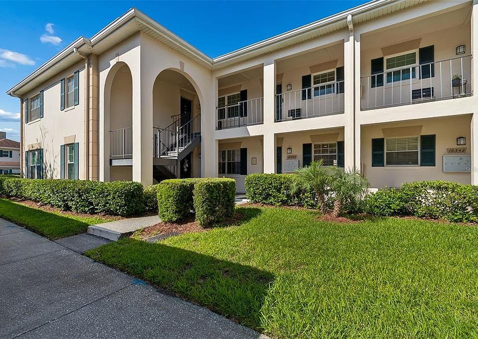 1st image of 10340 CARROLLWOOD LANE #163
