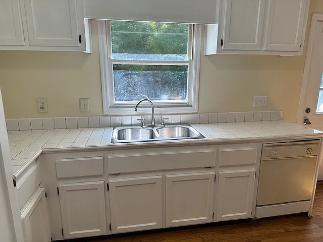 1080 Arnold Spence Rd — Photo 3