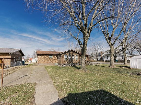 4th image of 502 W Monroe Ave