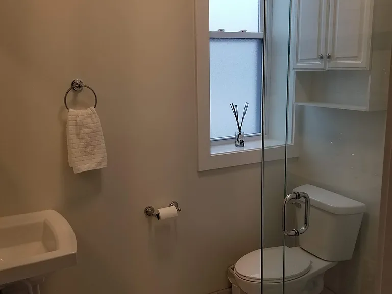 2886 N Milwaukee Ave #3 — Photo 8