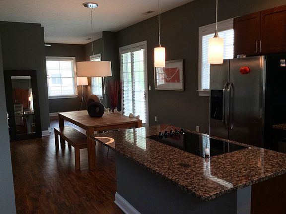 4th image of 7724 Solana Dr