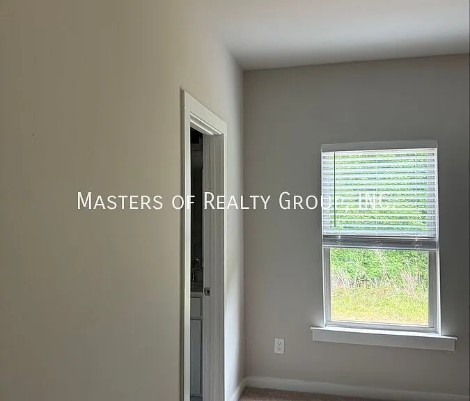 200 Avalon Way — Photo 5