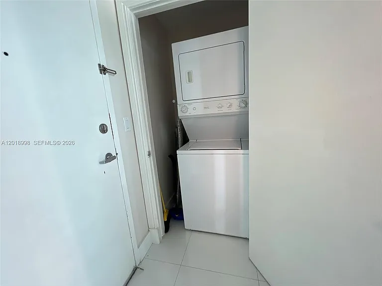 6515 Collins Ave #1801 — Photo 14