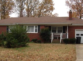 5537 Stewart Dr, Virginia Beach, VA 23464