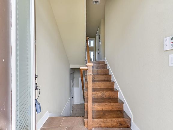 3rd image of 26739 Bay Water Dr