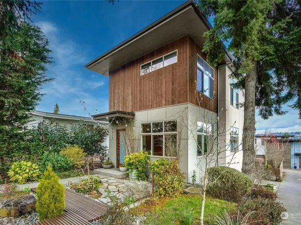 6416 57th Avenue S, Seattle, WA 98118