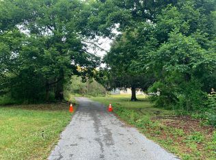 501 N Sandy Hill Rd, Coatesville, PA 19320