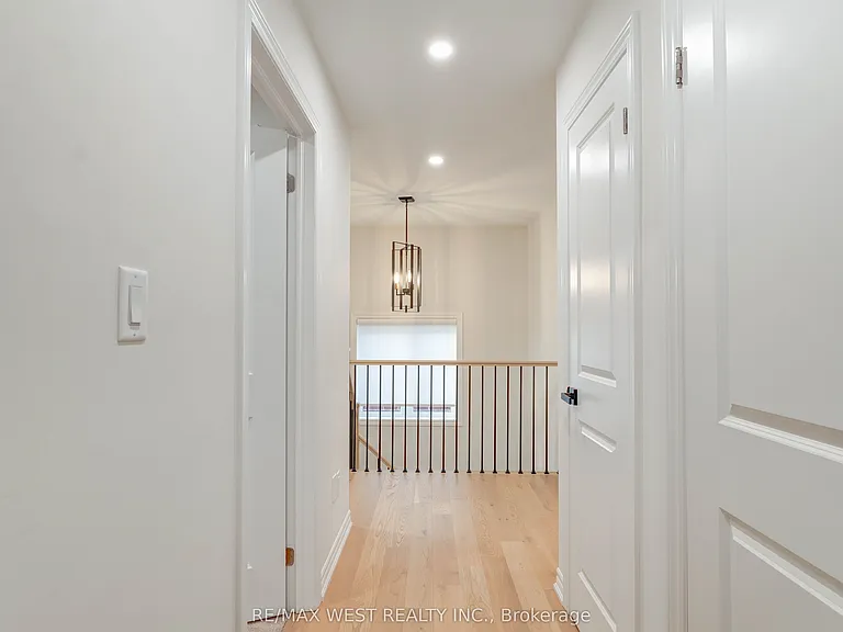 1525 Prentice Rd — Photo 24