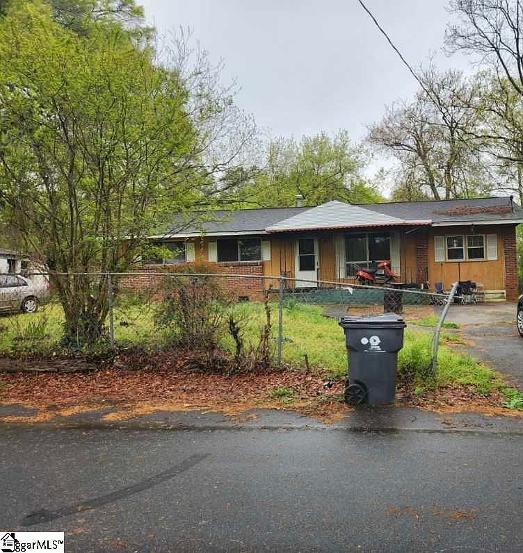 131 Oakland Hts, Laurens, SC 29360 MLS 1523875 Zillow