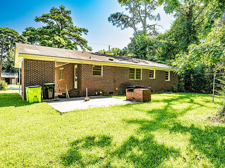 3021 Madison Ave — Photo 18