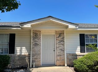 1137 Gentry Dr, Auburn, AL 36830