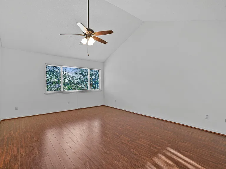 1922 Augusta Dr #1/16 — Photo 21