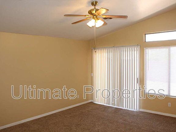 4th image of 1811 E Hamel Way
