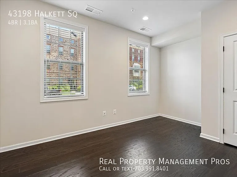43198 Halkett Sq — Photo 34