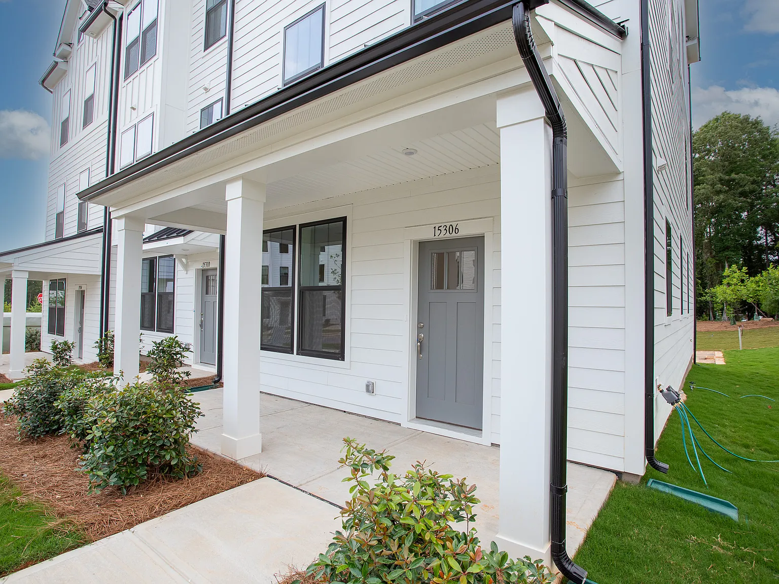 15306 Ballancroft Pkwy — Photo 3