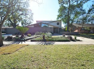 6217 Birdwood Rd, Houston, TX 77074