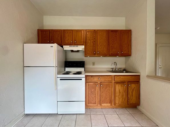 521 Isabella St APT 3