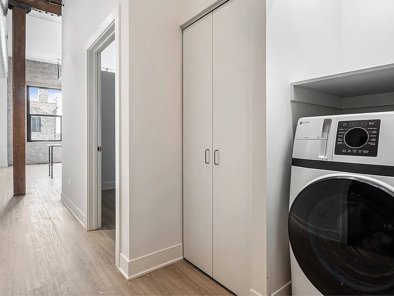 Lofts at Avenir — Photo 20