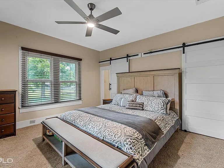 4320 Greenwood Blvd — Photo 22