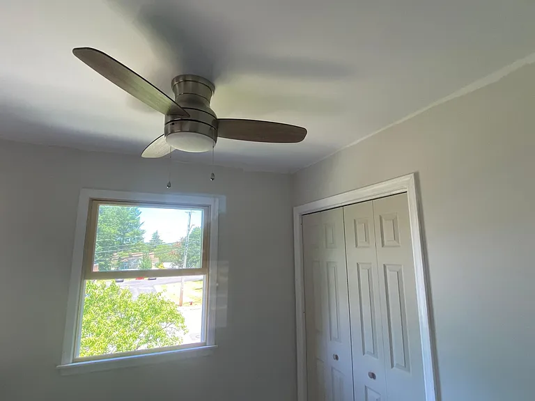 57 Congers Rd — Photo 20