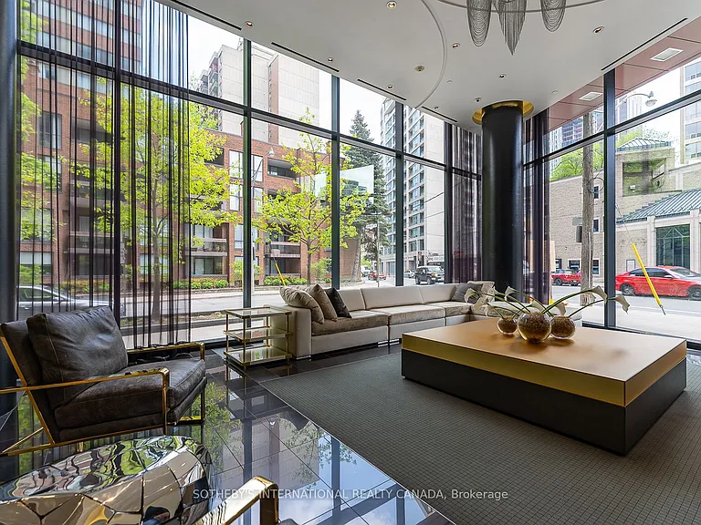 32 Davenport Rd #315 — Photo 27