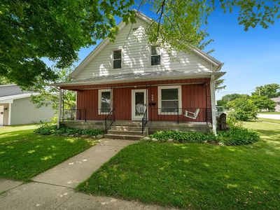 900 S 3rd St, Oregon, IL, 61061
