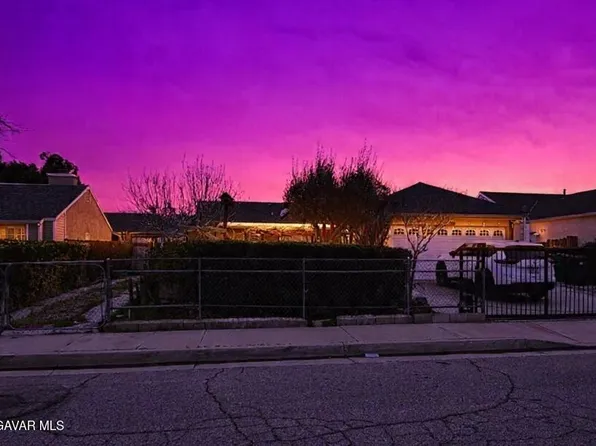 45826 Desert Springs Dr, Lancaster, CA 93534