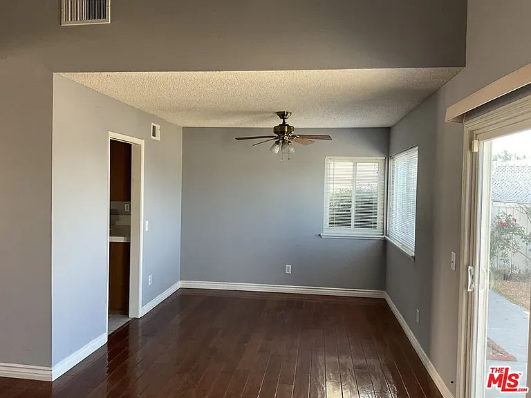 11429 Mount Baxter St — Photo 7
