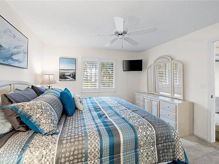 6900 Dennis Cir #J-205 — Photo 20