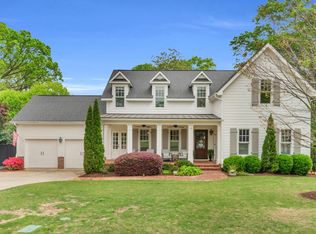 15 Highland Dr, Greenville, SC 29605