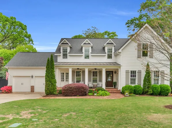 15 Highland Dr, Greenville, SC 29605