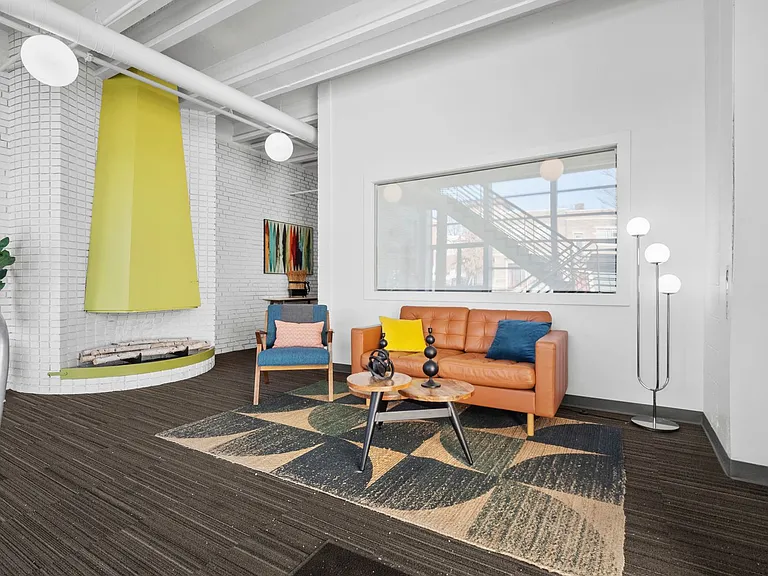4500 S Kingshighway Blvd #13 — Photo 5