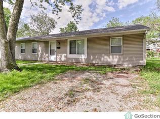 1115 Austin Dr, Urbana, IL