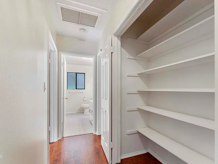 6347 N Muscatel Ave — Photo 16