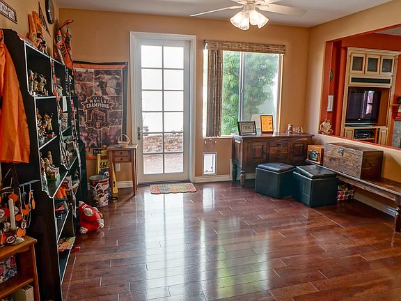 2nd image of 27500 Nestor Ct