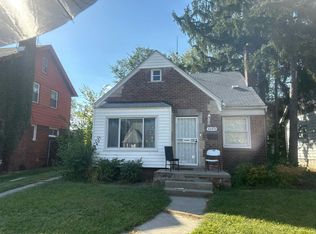 15471 Saint Marys St, Detroit, MI 48227