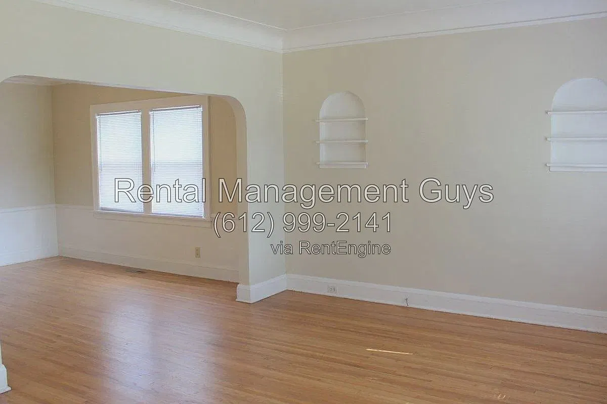 3 bed, 1.0 bath, 1920 sqft, $1,850 — Photo 4