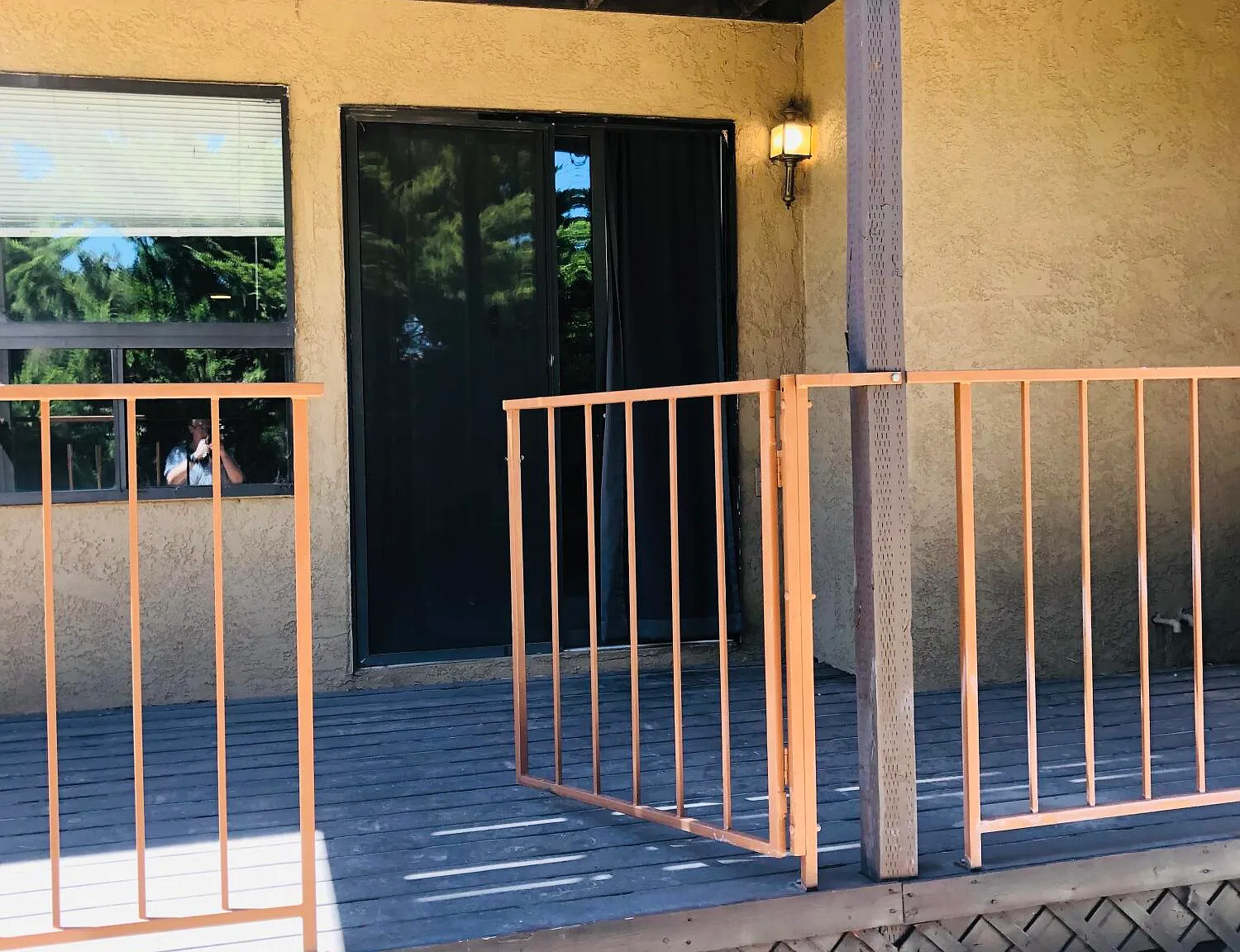2 bed, $1,400 — Photo 1