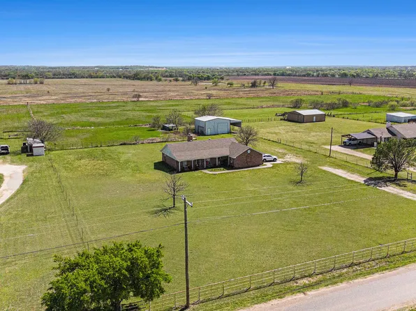 2530 County Road 1107a, Cleburne, TX 76031