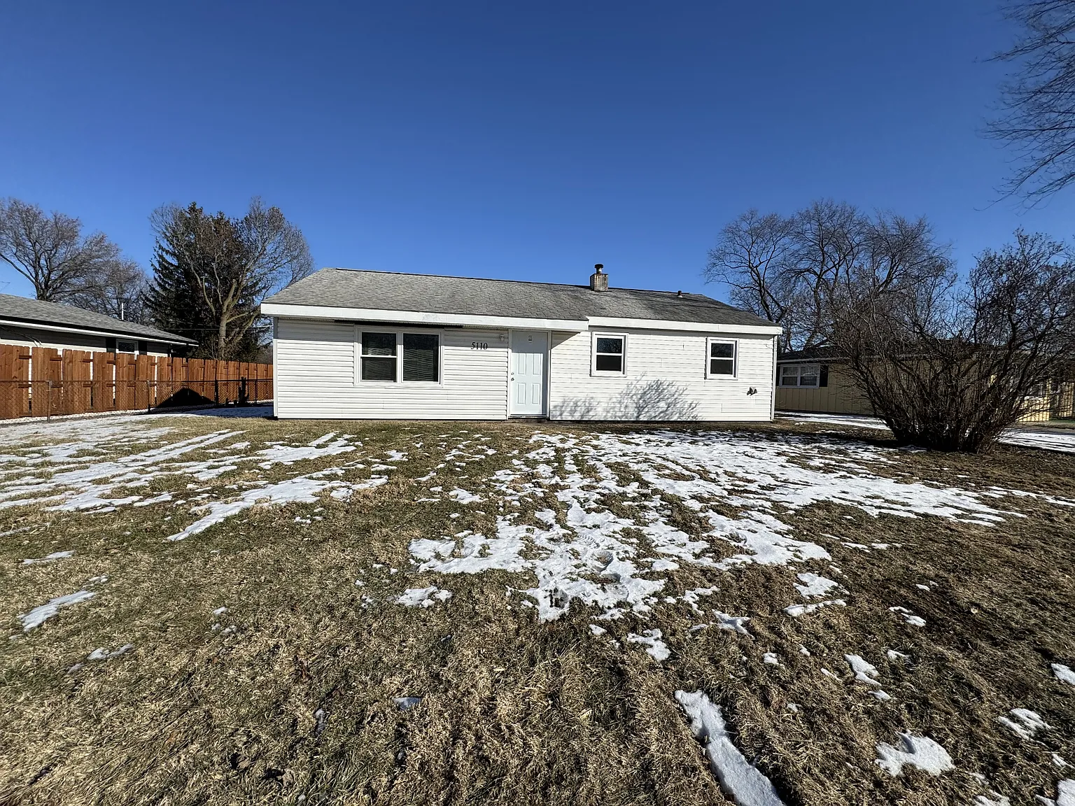 5110 Ojibway Dr photo 1